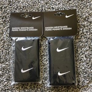 Single pack of Swoosh wristbands- pick your color. 1 black and 1 white left.